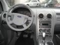 Shale 2005 Ford Freestyle SE Dashboard