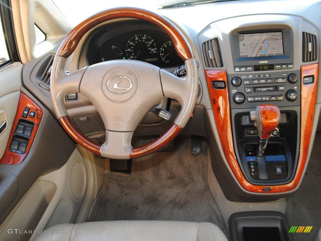 2003 RX 300 - Millenium Silver Metallic / Ivory photo #11