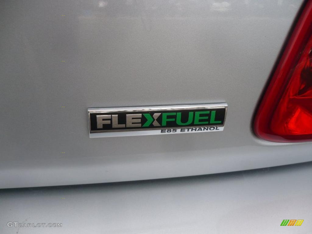 2011 Chevrolet Malibu LT Marks and Logos Photo #40238422