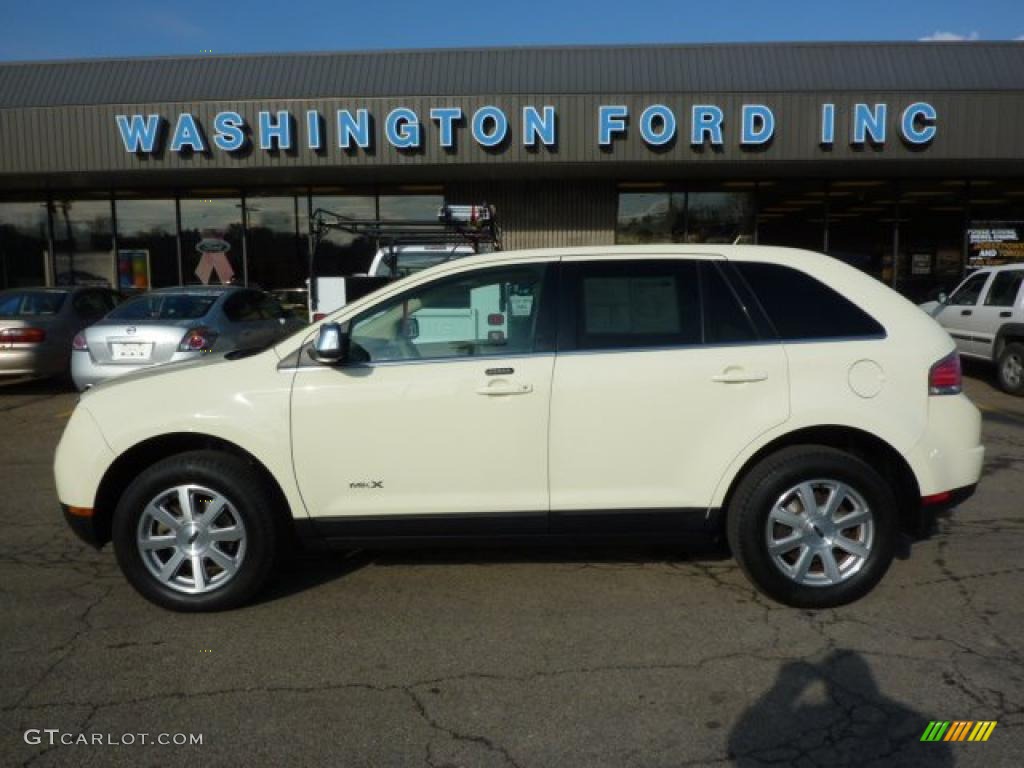 2007 MKX AWD - Creme Brulee Metallic / Medium Camel photo #1