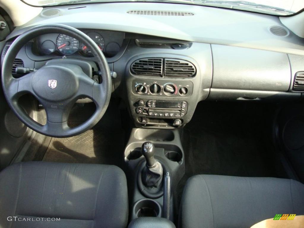 Dark Slate Gray Interior 2003 Dodge Neon SE Photo #40239042