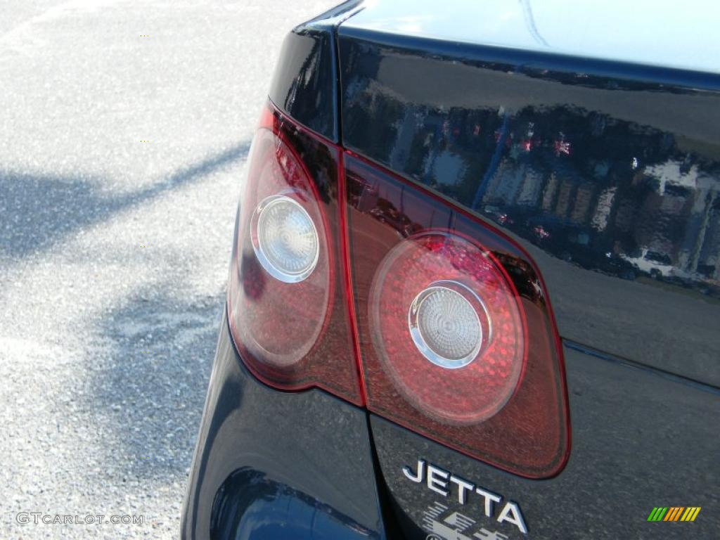 2009 Jetta TDI Sedan - Blue Graphite Metallic / Art Grey photo #10