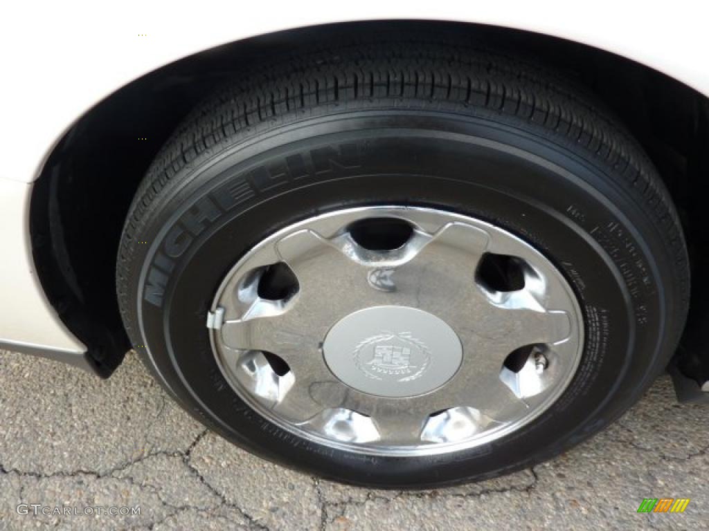 2002 Cadillac DeVille DHS Wheel Photo #40243371