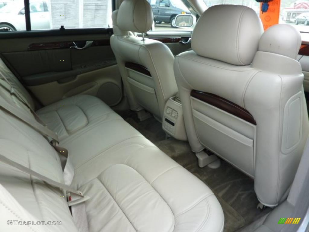 Neutral Shale Interior 2002 Cadillac DeVille DHS Photo #40243482