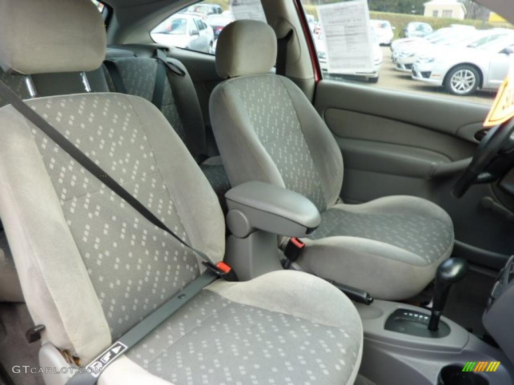 Dark Charcoal Interior 2002 Ford Focus ZX3 Coupe Photo #40243742