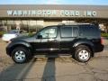 Super Black - Pathfinder SE 4x4 Photo No. 1