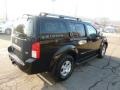 Super Black - Pathfinder SE 4x4 Photo No. 4