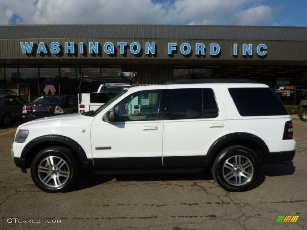 2007 Explorer XLT Ironman Edition 4x4 - Oxford White / Black/Stone photo #1