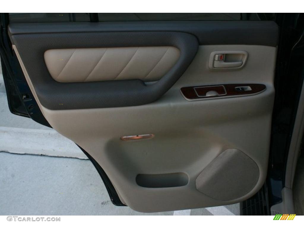 2005 Toyota Land Cruiser Standard Land Cruiser Model Ivory Door Panel Photo #40246274