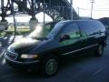 1997 Deep Hunter Green Pearl Chrysler Town & Country LXi #40218991