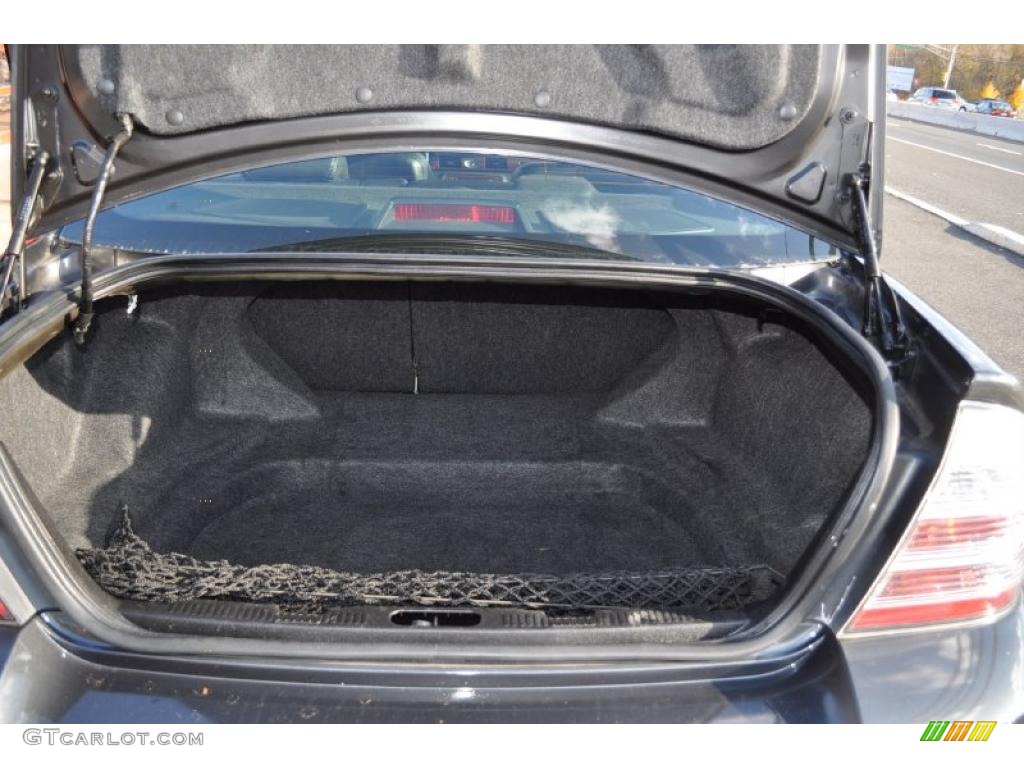 2008 Ford Taurus Limited AWD Trunk Photos