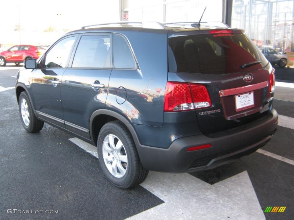 2011 Sorento LX - Pacific Blue / Gray photo #3