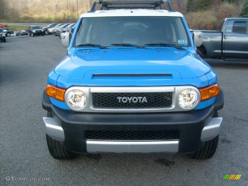 2007 FJ Cruiser 4WD - Voodoo Blue / Dark Charcoal photo #2