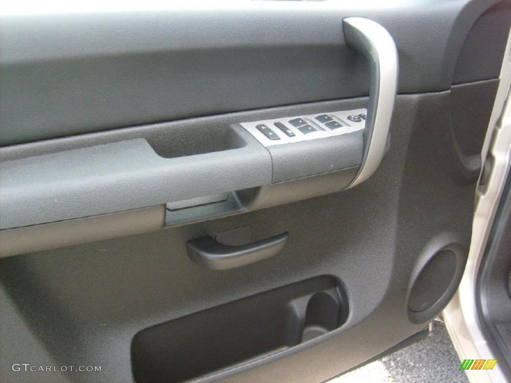 2007 Chevrolet Silverado 2500HD LT Extended Cab 4x4 Ebony Door Panel Photo #40255966