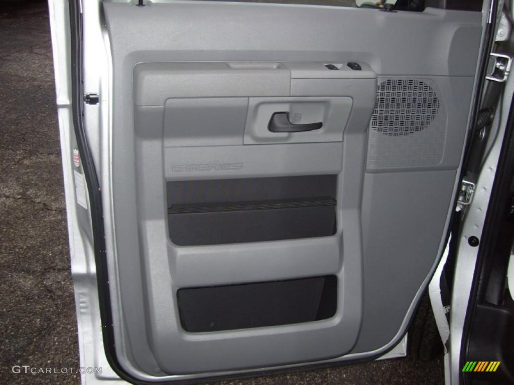 2010 Ford E Series Van E350 XLT Passenger Medium Flint Door Panel Photo #40257190