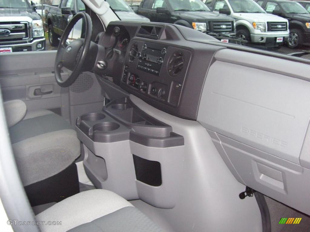 2010 Ford E Series Van E350 XLT Passenger Medium Flint Dashboard Photo #40257370