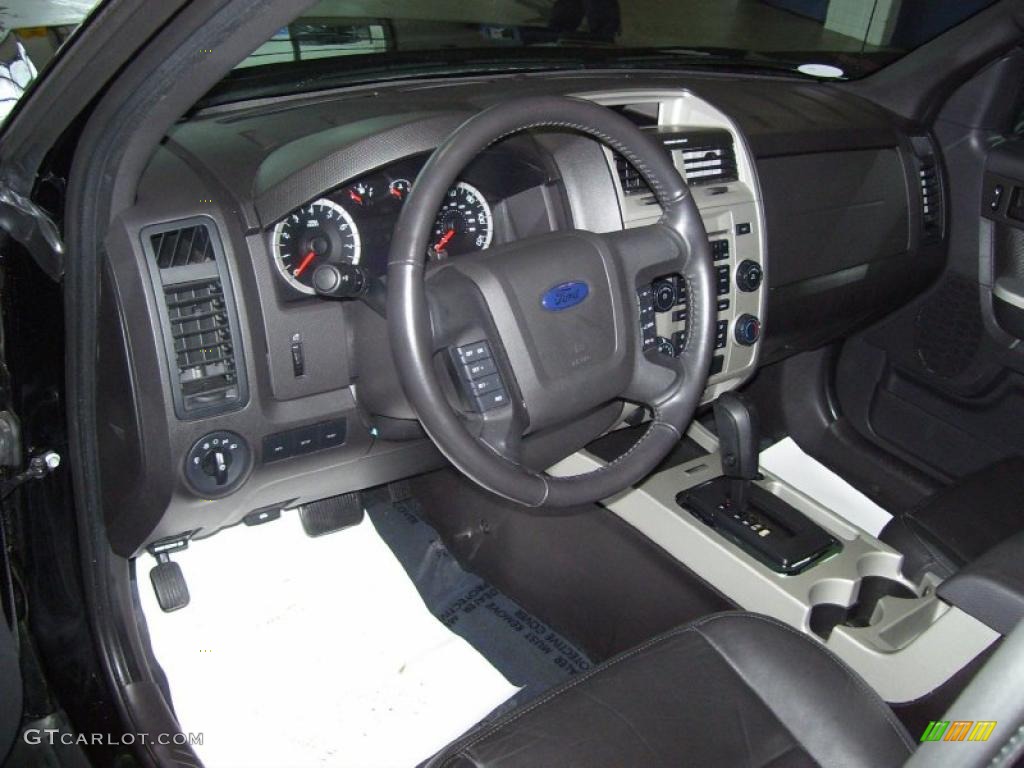 2010 Escape XLT 4WD - Black / Charcoal Black photo #18