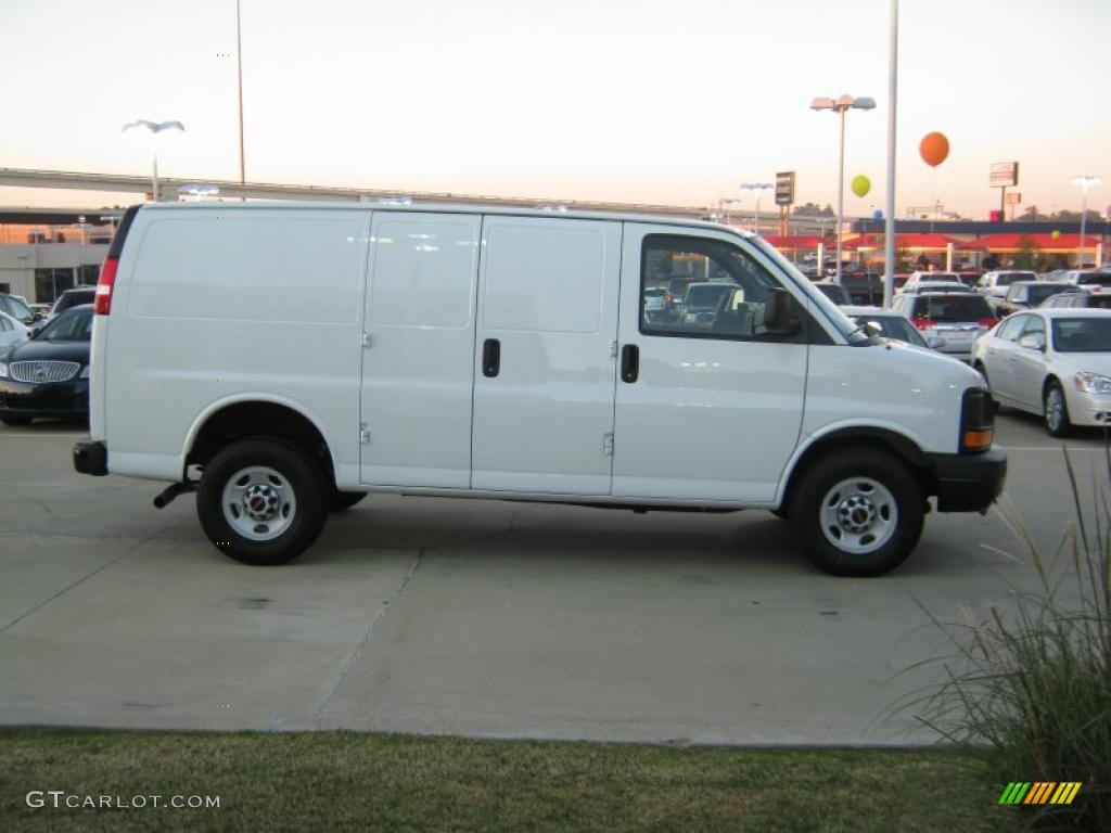 Summit White 2010 GMC Savana Van 2500 Cargo Exterior Photo #40258562