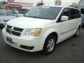Stone White - Grand Caravan SXT Photo No. 2