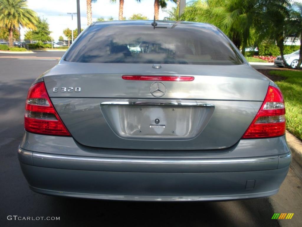 2004 E 320 Sedan - Granite Grey Metallic / Stone photo #7