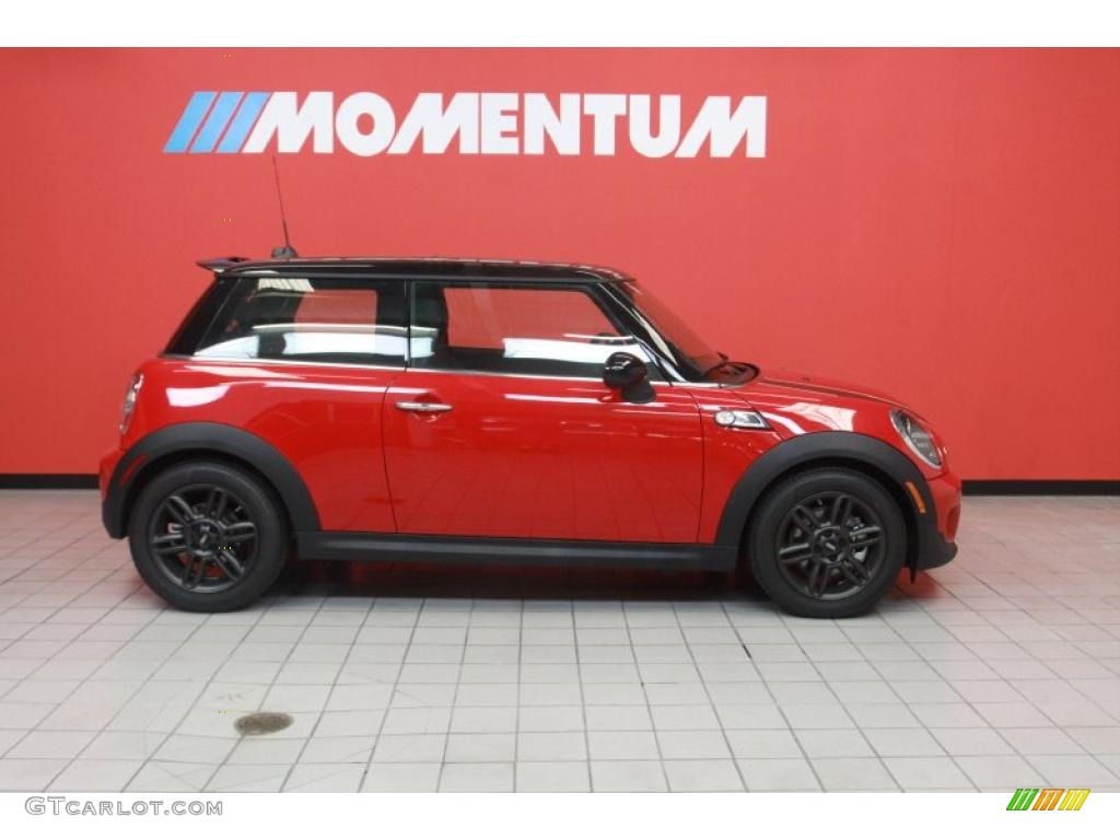 2011 Cooper S Hardtop - Chili Red / Carbon Black photo #3