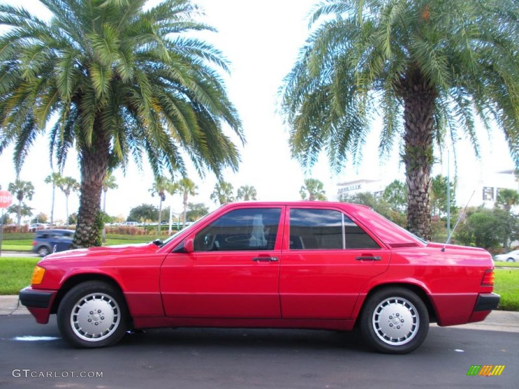 1992 190 Class 190E 2.3 - Garnet Red Metallic / Beige photo #1