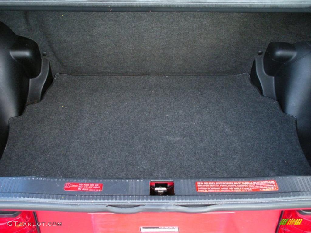 1992 Mercedes-Benz 190 Class 190E 2.3 Trunk Photos