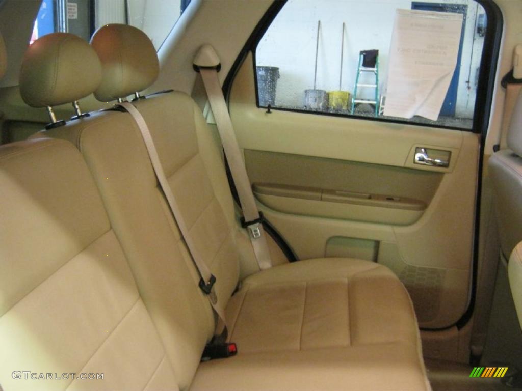 2009 Escape Limited V6 4WD - White Suede / Camel photo #8