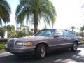 1995 Medium Graphite Metallic Lincoln Town Car Executive  photo #2