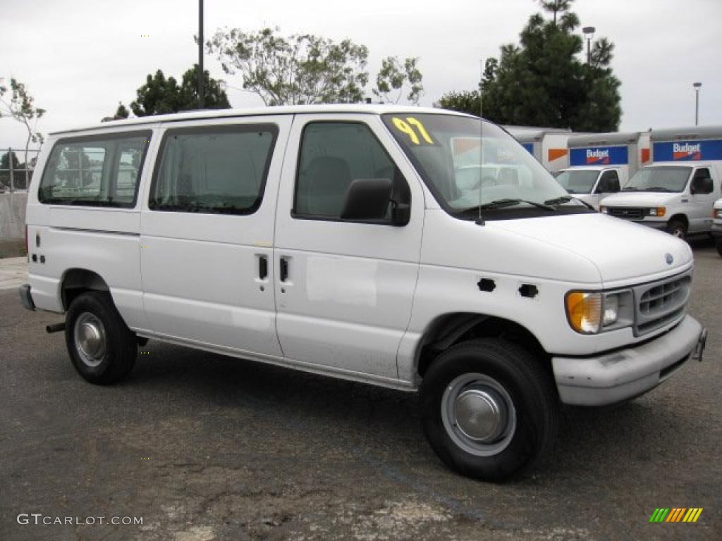 1997 E Series Van E350 Cargo - Oxford White / Medium Graphite photo #1