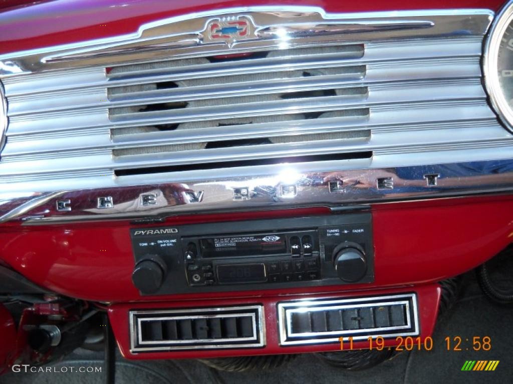 1948 Chevrolet Fleetmaster Sport Coupe Controls Photo #40270466