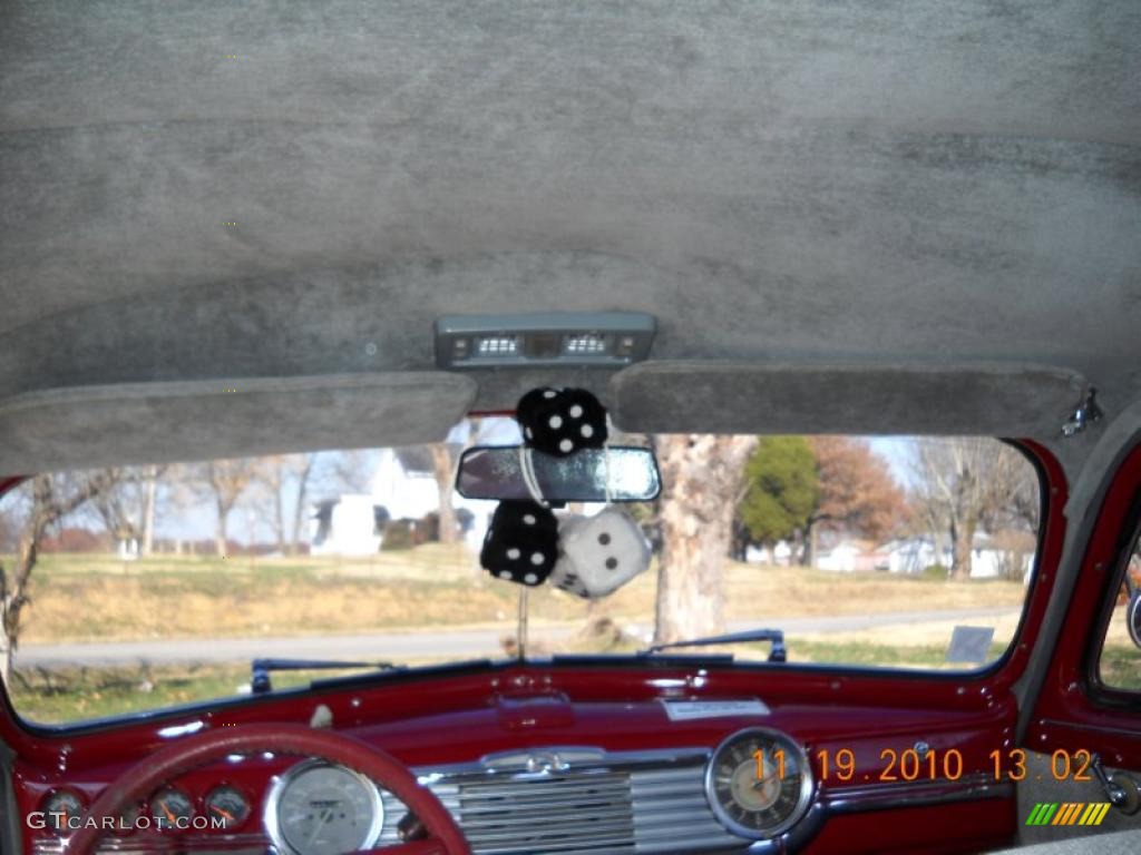 Red/Gray Interior 1948 Chevrolet Fleetmaster Sport Coupe Photo #40270502