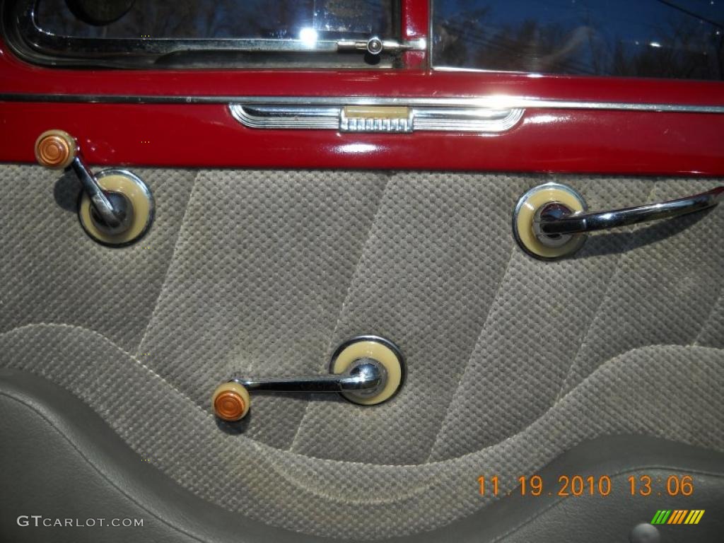 1948 Chevrolet Fleetmaster Sport Coupe Red/Gray Door Panel Photo #40270674