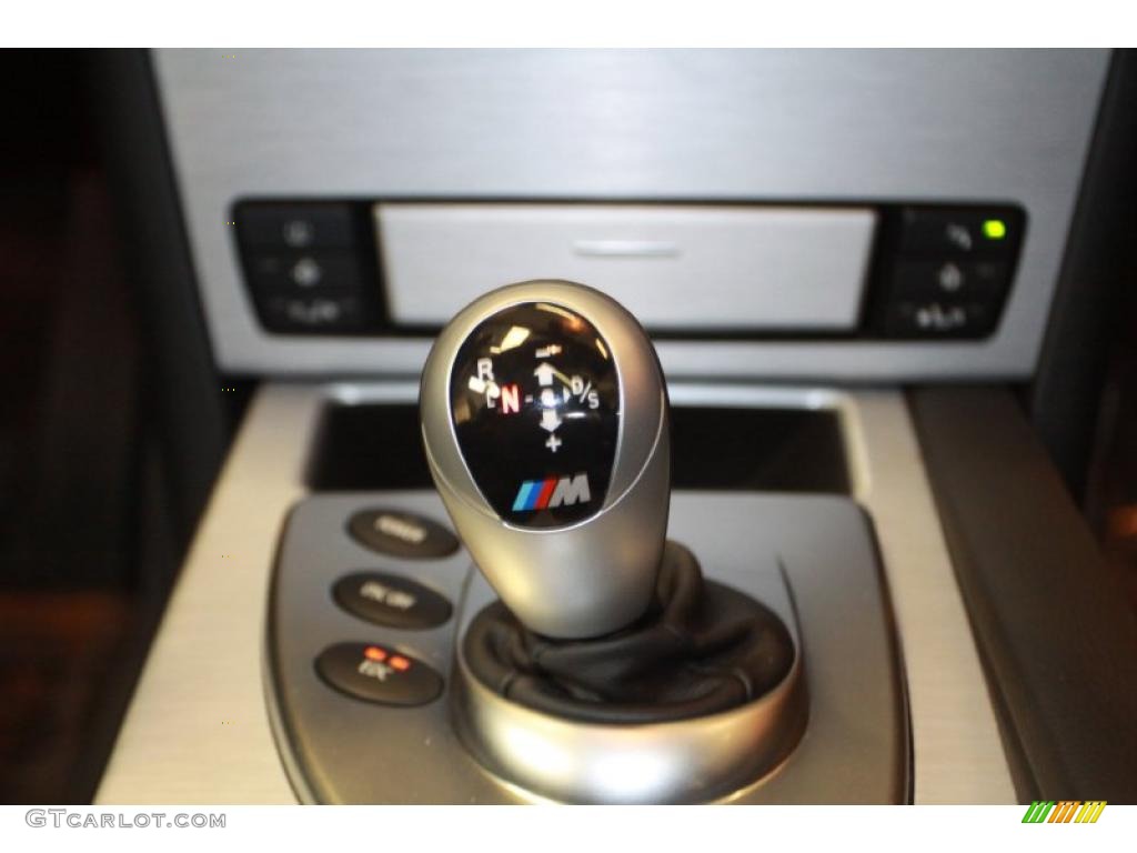 2010 BMW M5 Standard M5 Model 7 Speed Sequential Manual Transmission Photo #40271154
