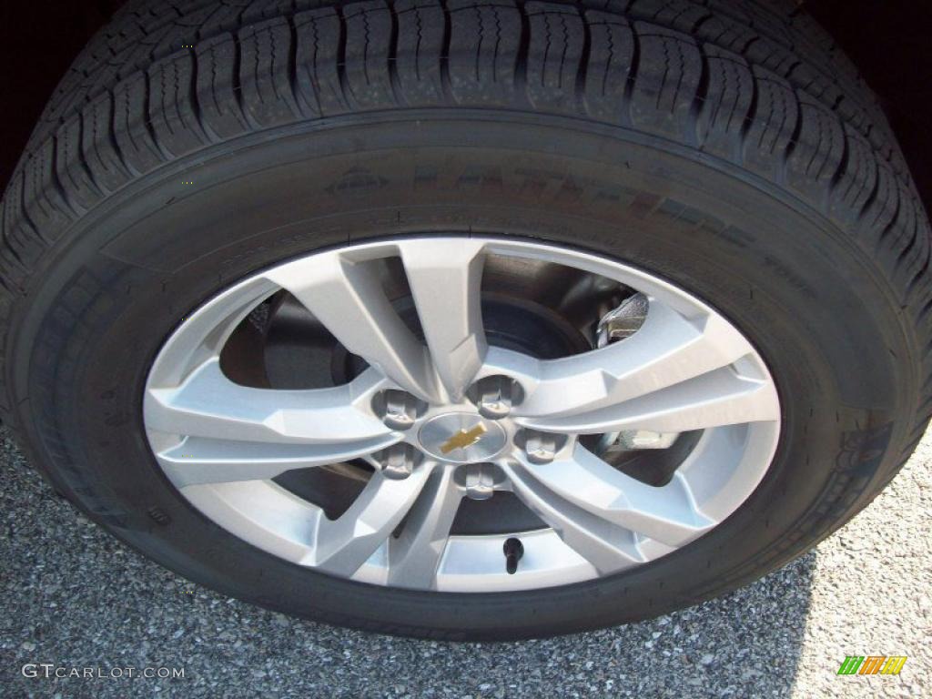 2011 Chevrolet Equinox LS Wheel Photo #40272006
