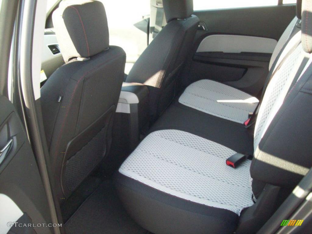 Light Titanium/Jet Black Interior 2011 Chevrolet Equinox LS Photo #40272338