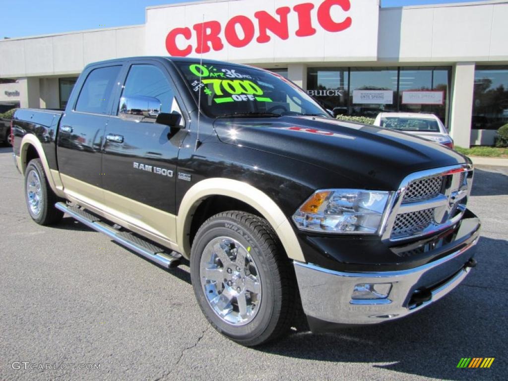 2011 Ram 1500 Laramie Crew Cab 4x4 - Brilliant Black Crystal Pearl / Dark Slate Gray photo #1