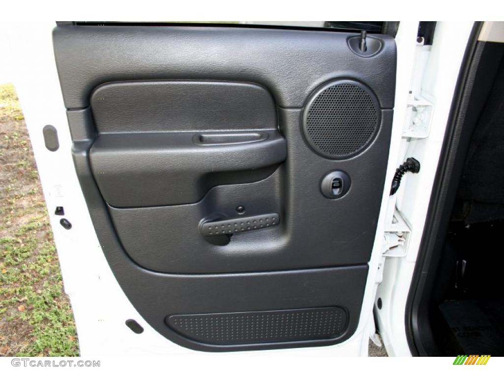 2004 Dodge Ram 1500 ST Quad Cab 4x4 Dark Slate Gray Door Panel Photo #40275538