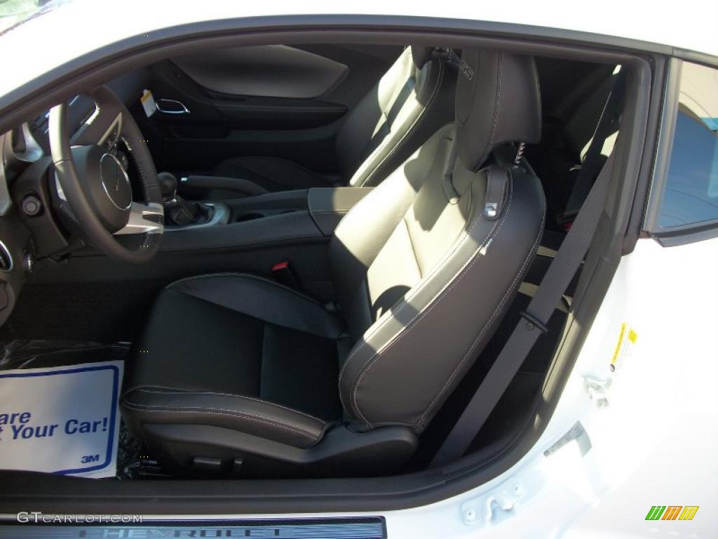 Black Interior 2011 Chevrolet Camaro SS Coupe Photo #40275566
