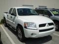 Arctic White - Raider LS Double Cab Photo No. 1