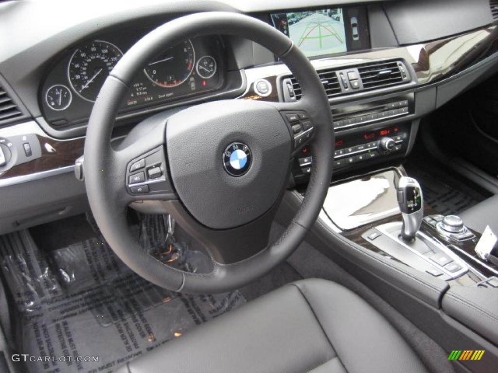 Black Interior 2011 BMW 5 Series 528i Sedan Photo #40280054