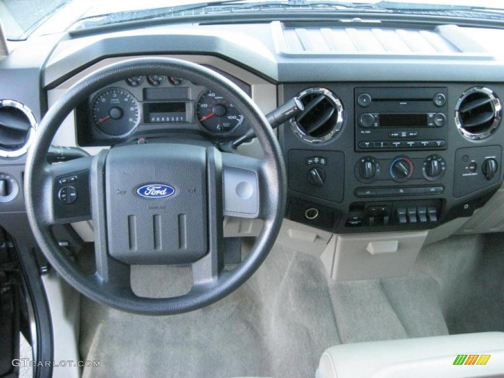 2008 Ford F250 Super Duty XLT SuperCab 4x4 Medium Stone Dashboard Photo #40282746