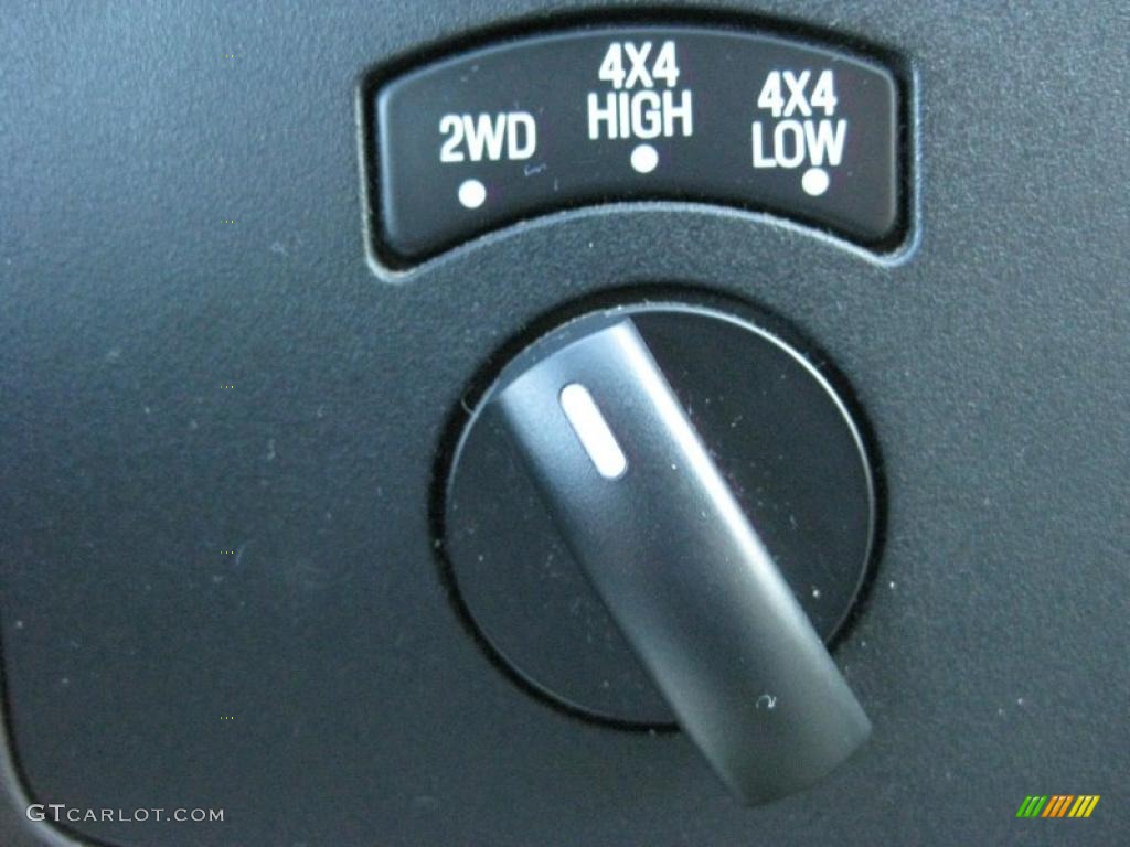 2008 Ford F250 Super Duty XLT SuperCab 4x4 Controls Photo #40282822