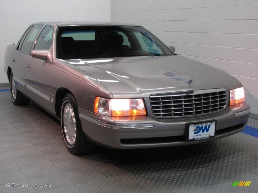 Moonstone 1999 Cadillac DeVille Sedan Exterior Photo #40283710