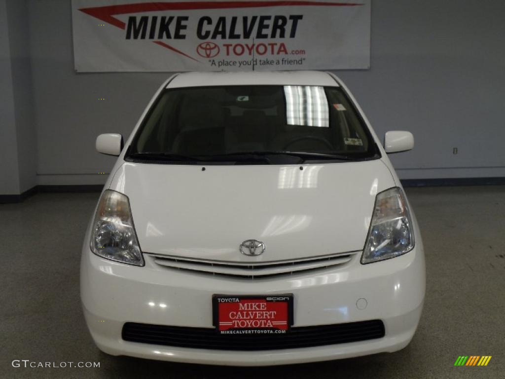 2005 Prius Hybrid - Super White / Ivory/Brown photo #2