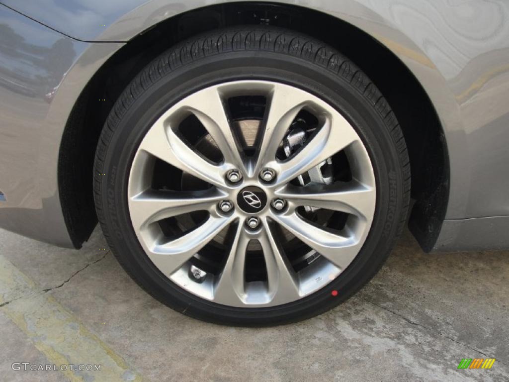 2011 Hyundai Sonata SE Wheel Photo #40288334