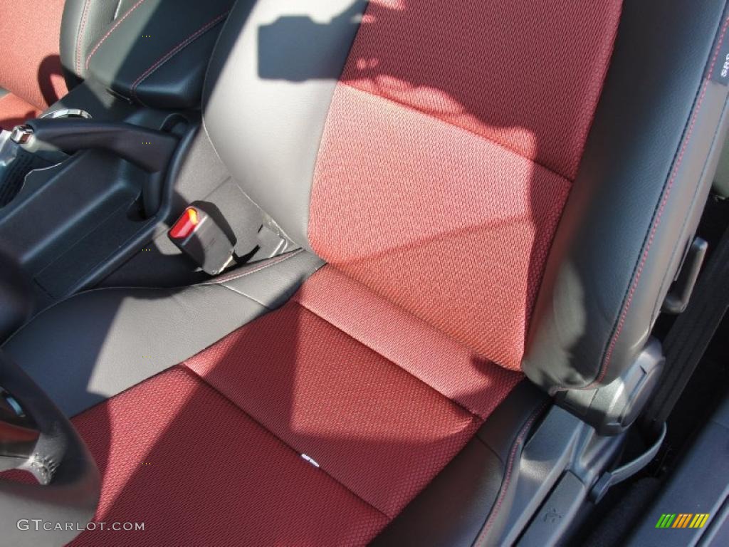 Black Leather/Red Cloth Interior 2011 Hyundai Genesis Coupe 3.8 R Spec Photo #40289618