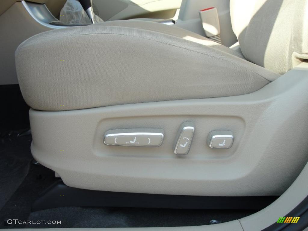 2011 Hyundai Veracruz GLS Controls Photo #40292091