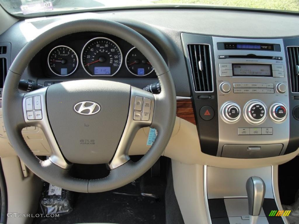 2011 Hyundai Veracruz GLS Beige Dashboard Photo #40292111
