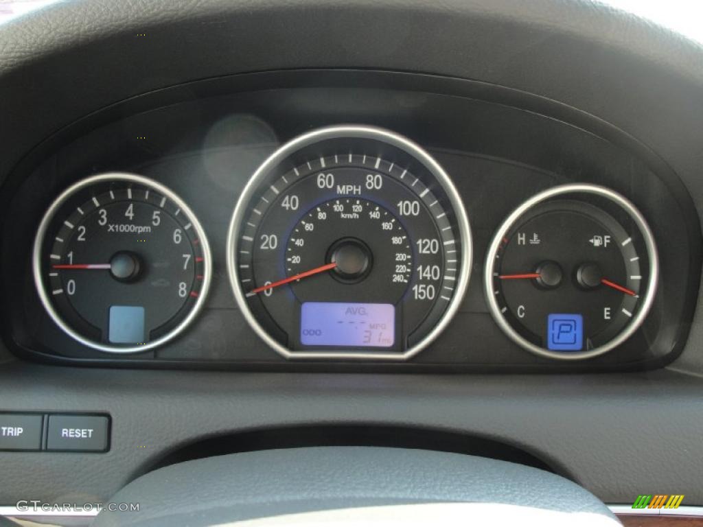 2011 Hyundai Veracruz GLS Gauges Photo #40292839